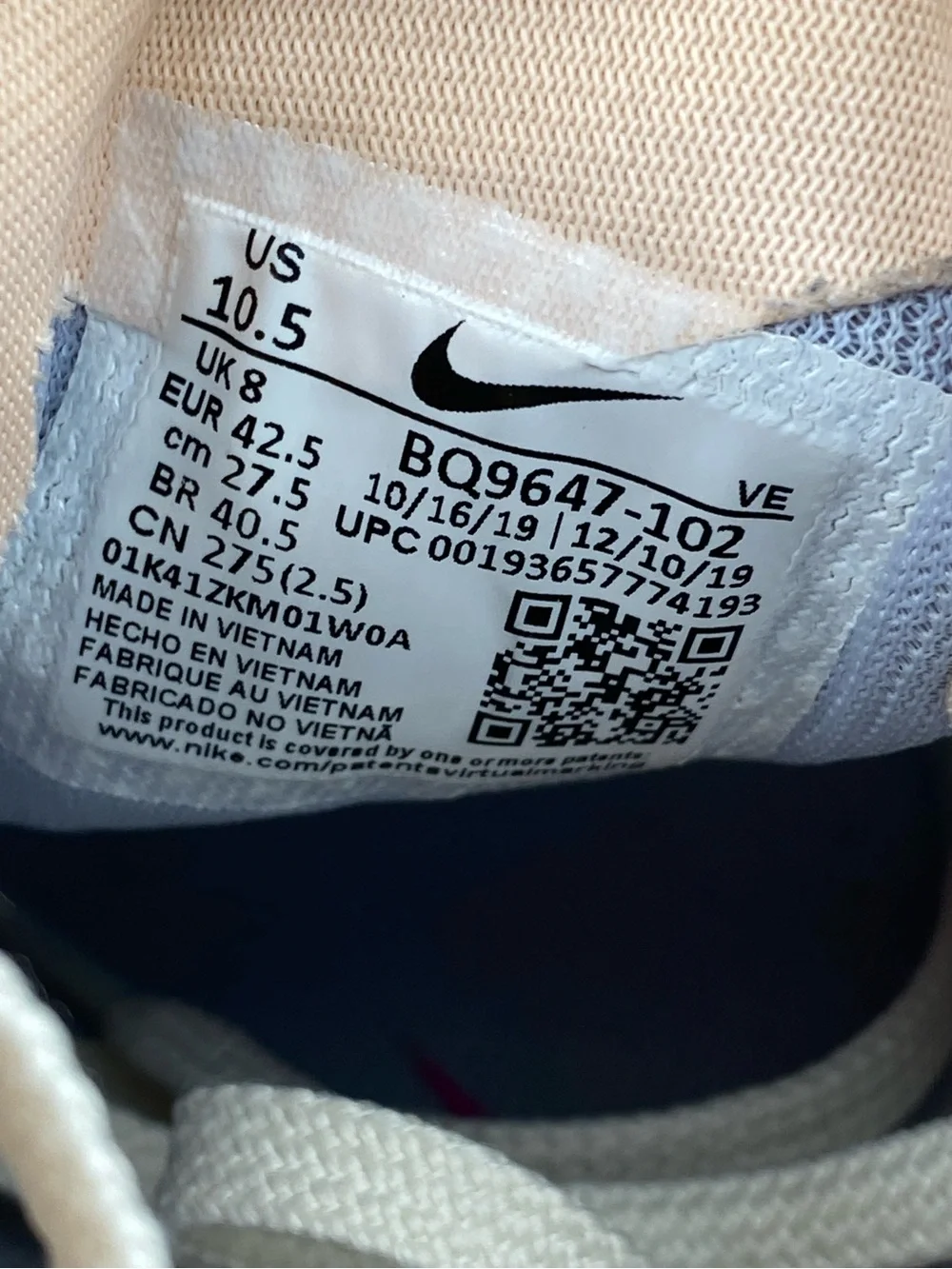 Nike Air Zoom Pegasus 37 Pale Ivory Purple Running Shoe BQ9647-102 Women’s 10.5